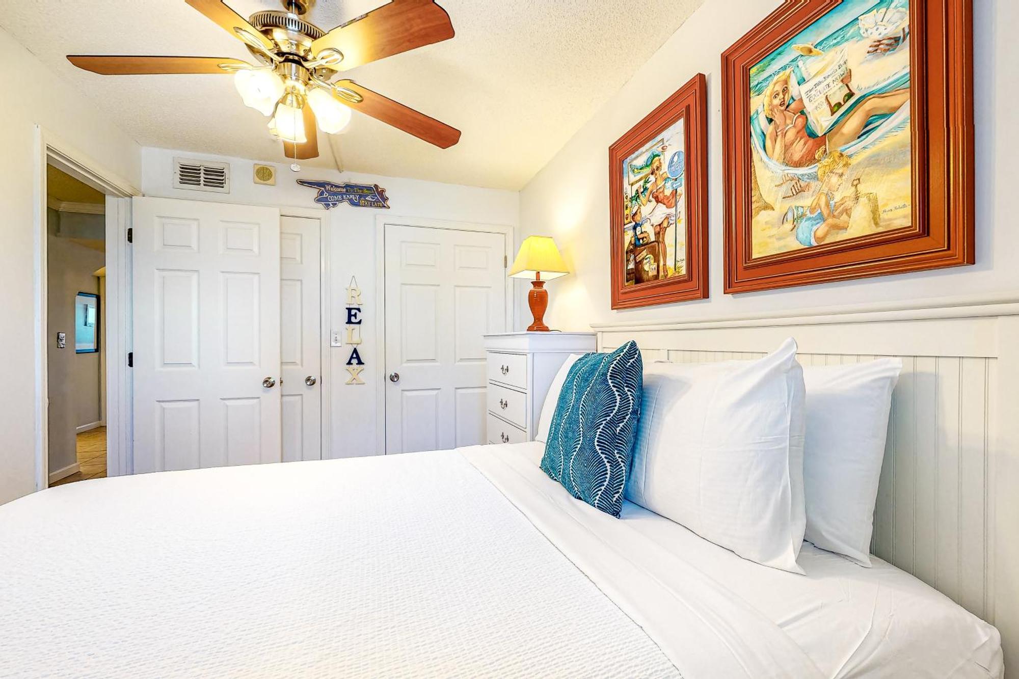Regency Towers Villa Panama City Beach Room photo